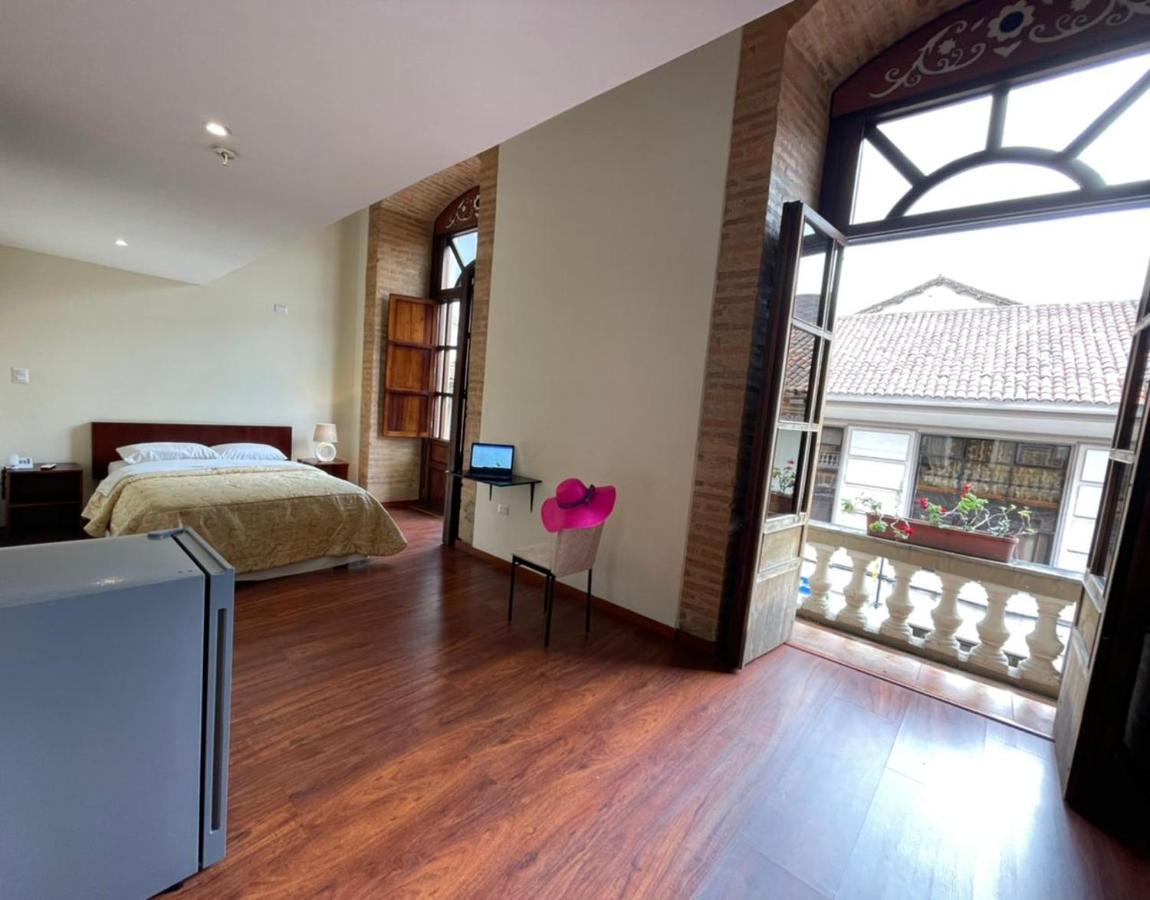 Flore Hotel Boutique Cuenca Exterior photo