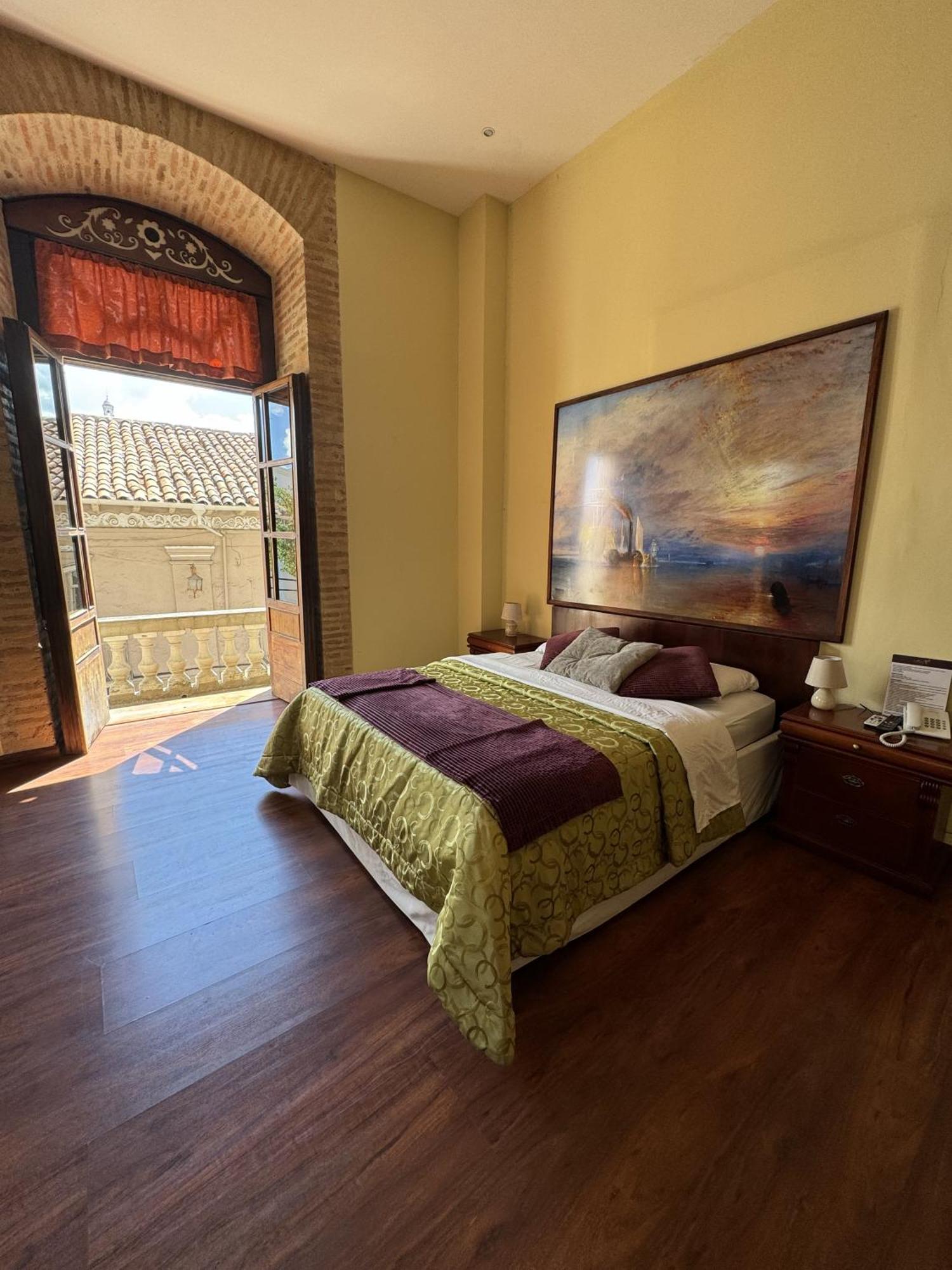 Flore Hotel Boutique Cuenca Exterior photo