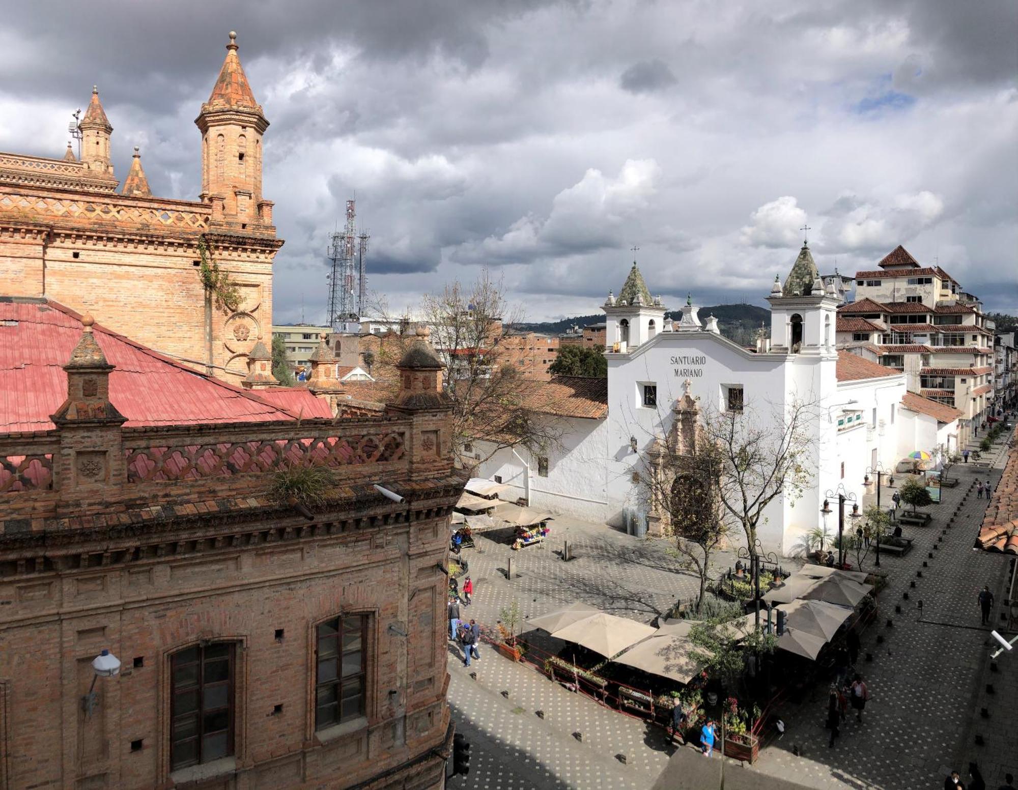 Flore Hotel Boutique Cuenca Exterior photo