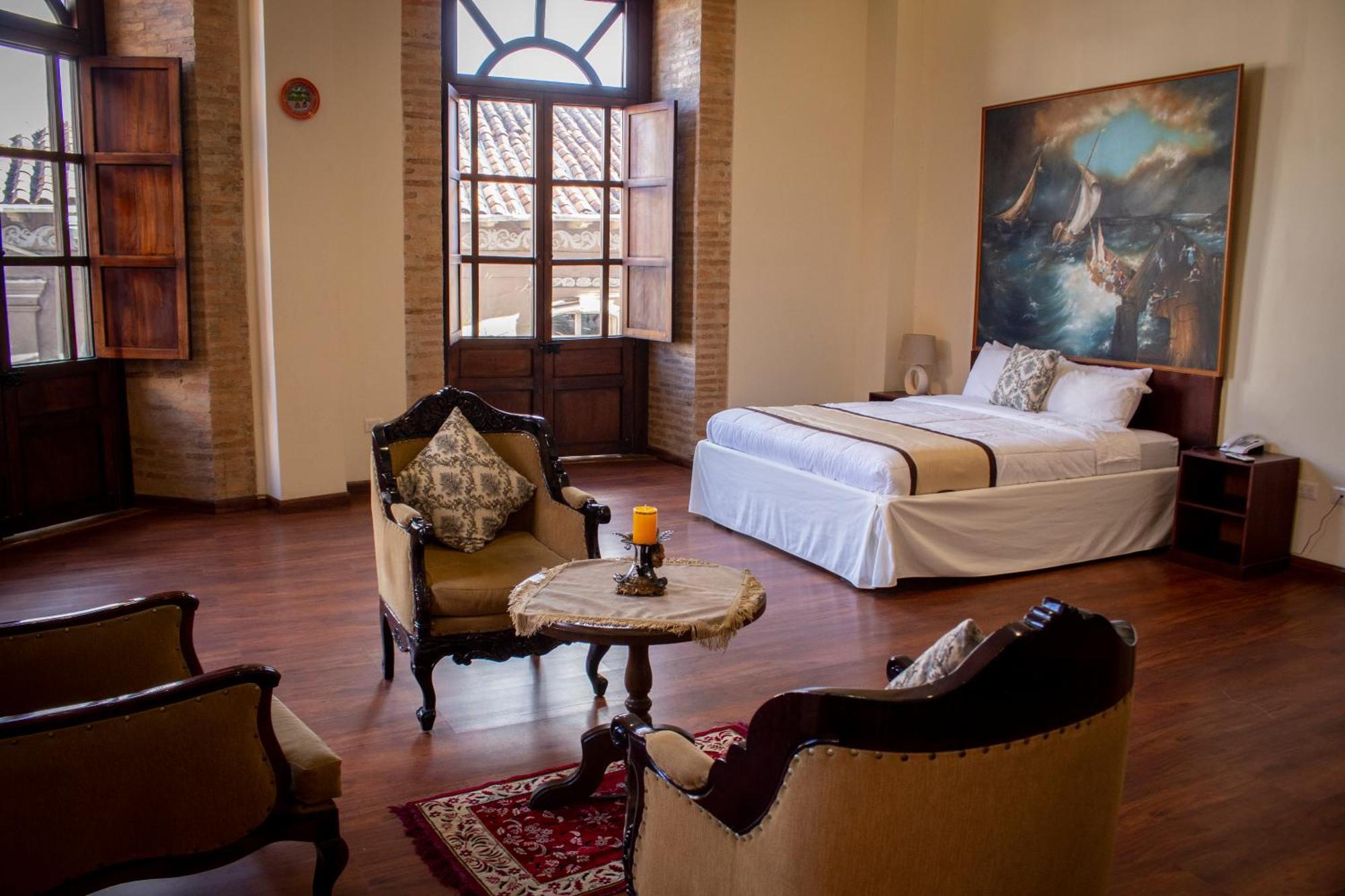 Flore Hotel Boutique Cuenca Exterior photo