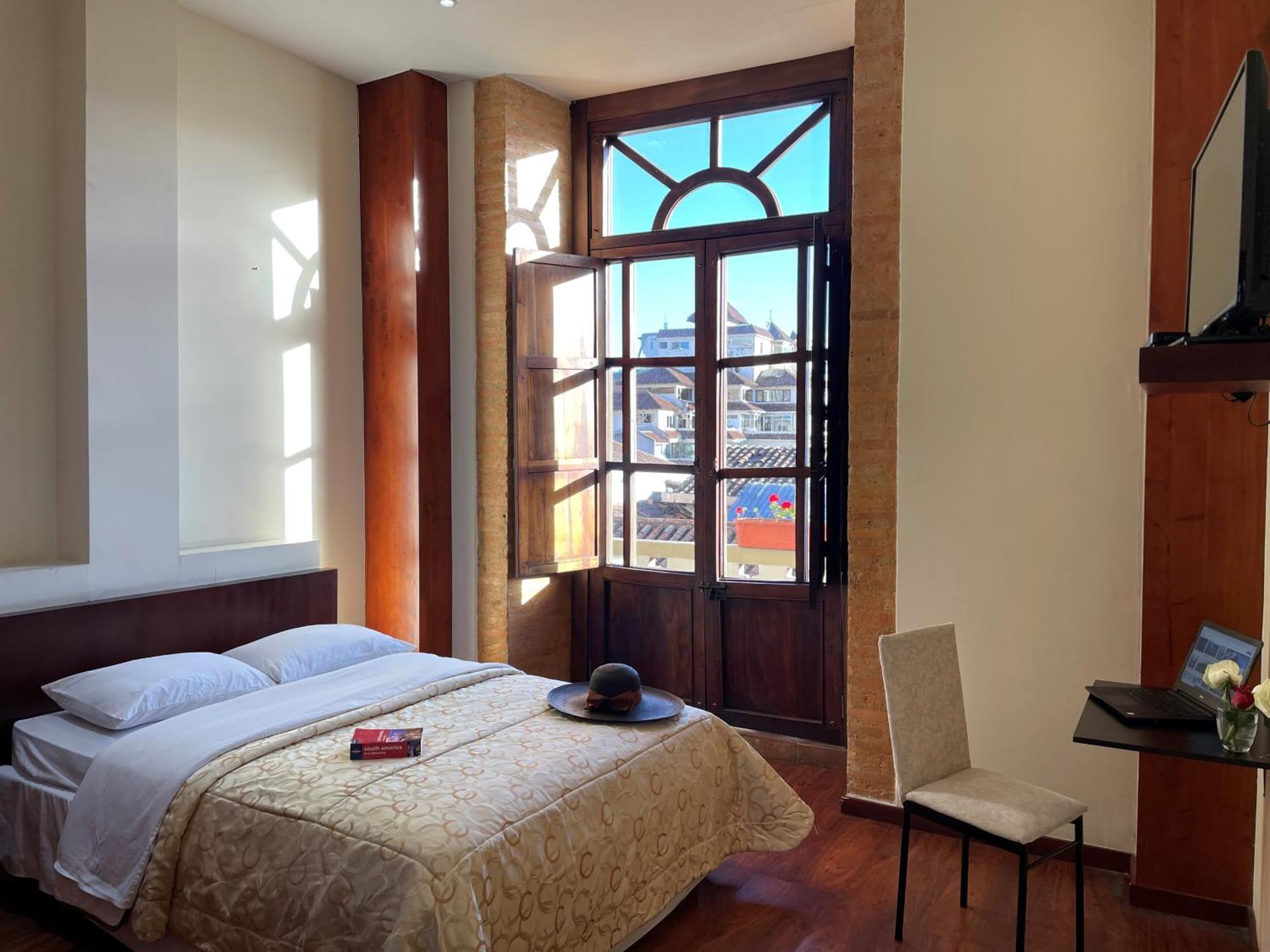 Flore Hotel Boutique Cuenca Exterior photo