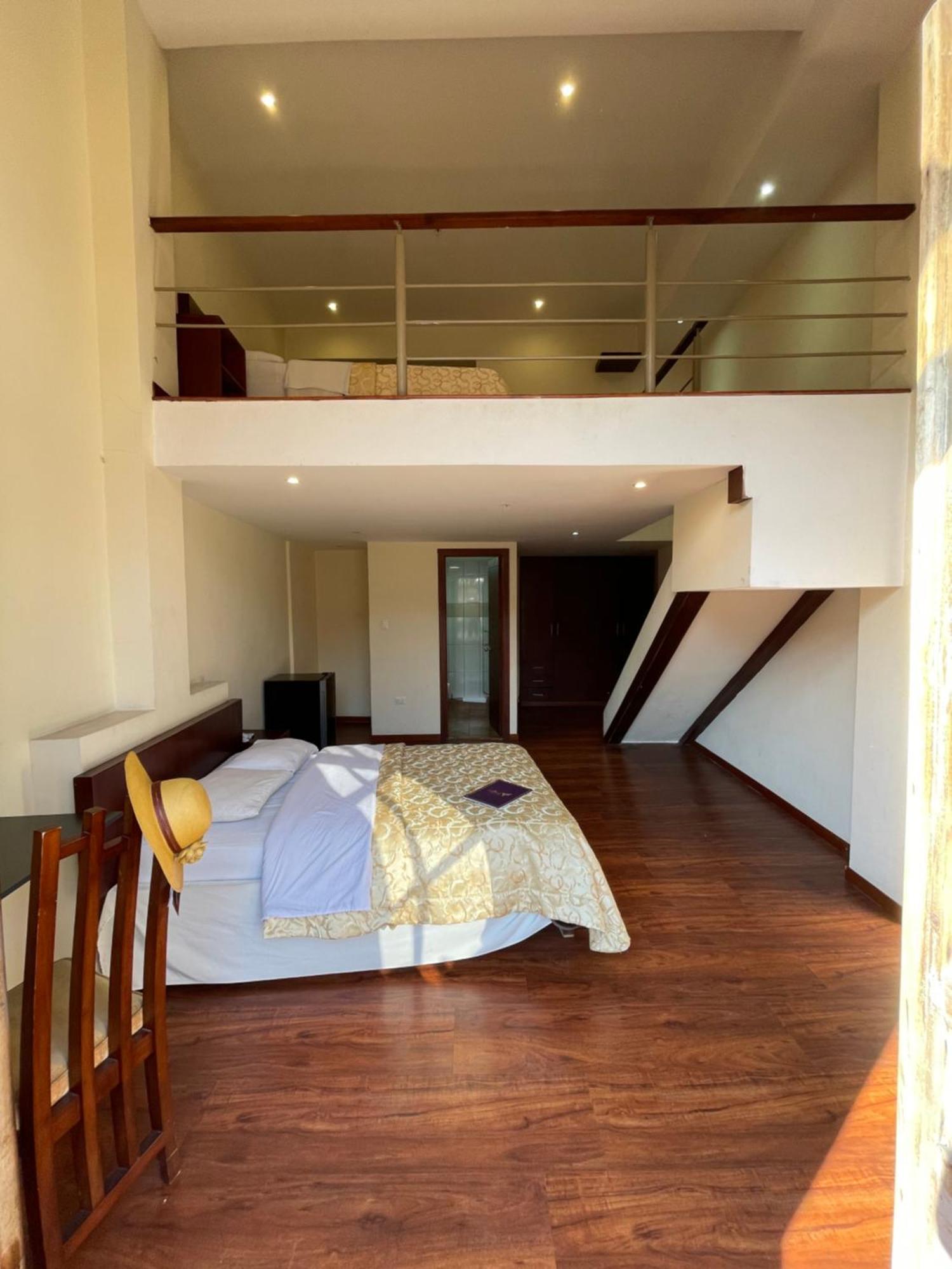 Flore Hotel Boutique Cuenca Exterior photo