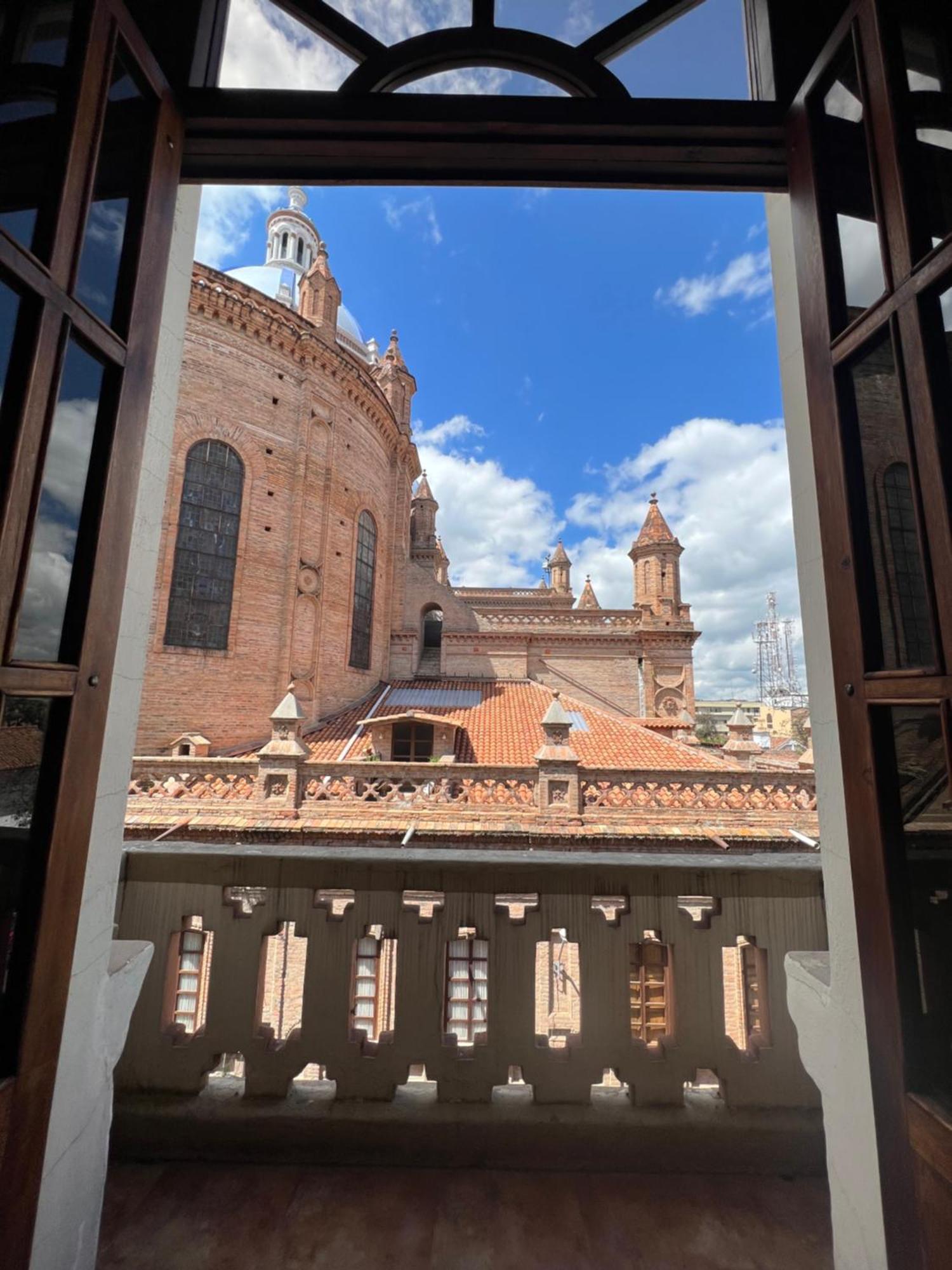 Flore Hotel Boutique Cuenca Exterior photo